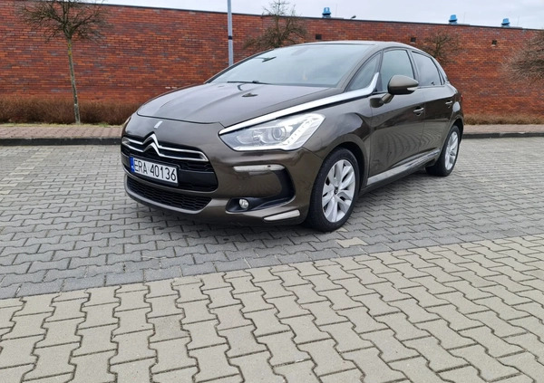 Citroen DS5 cena 34200 przebieg: 198000, rok produkcji 2012 z Częstochowa małe 301